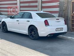 کرایسلەر 300